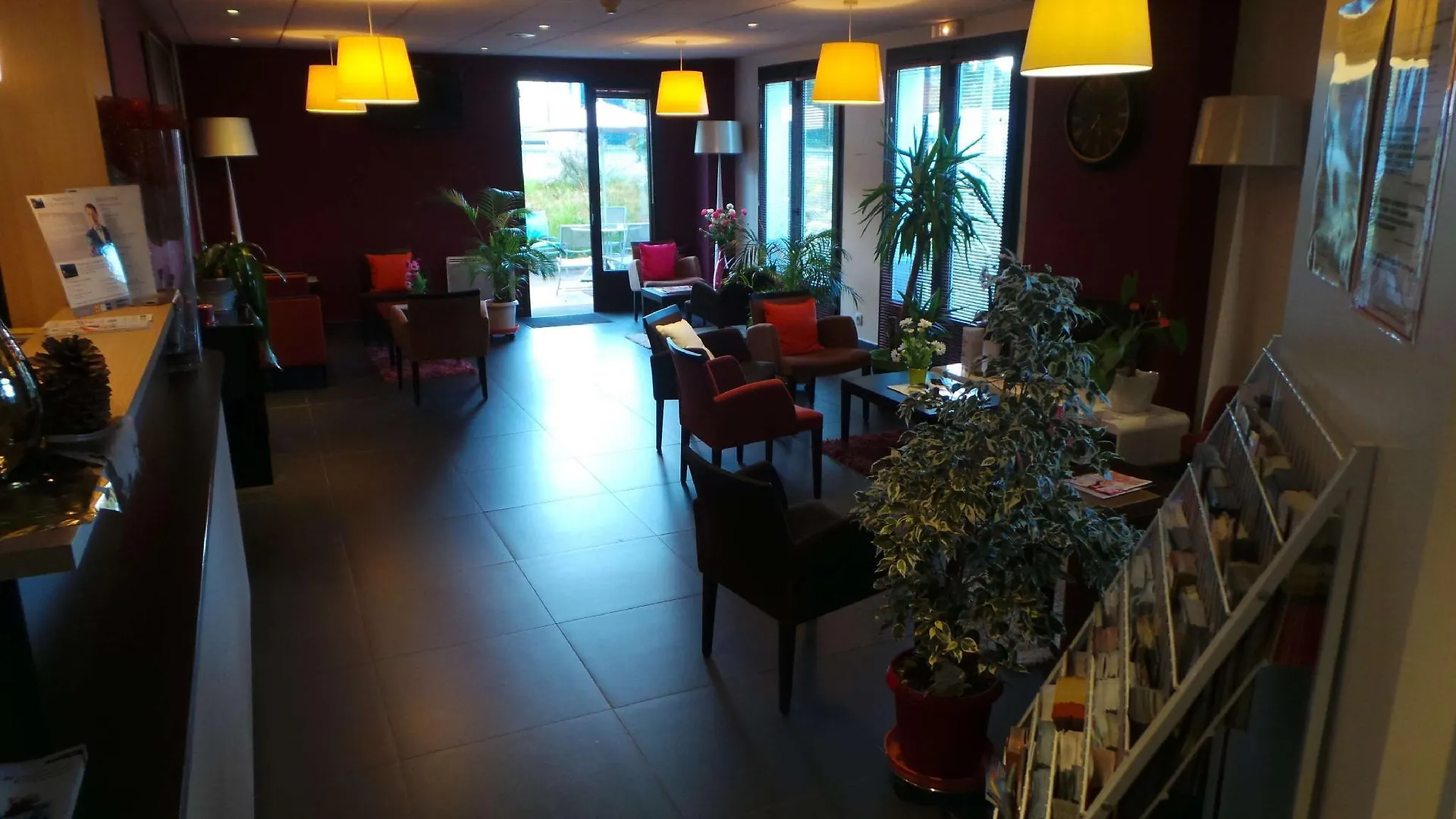 Kyriad Quimper Sud 2*,  Francia
