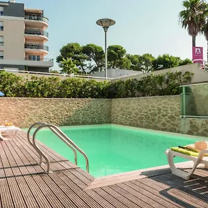 appartcity-antibes-06600.fr-provencehotel.com/