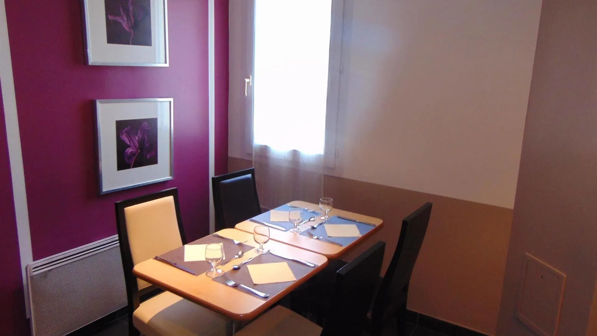 ** Hotel Kyriad Quimper Sud France